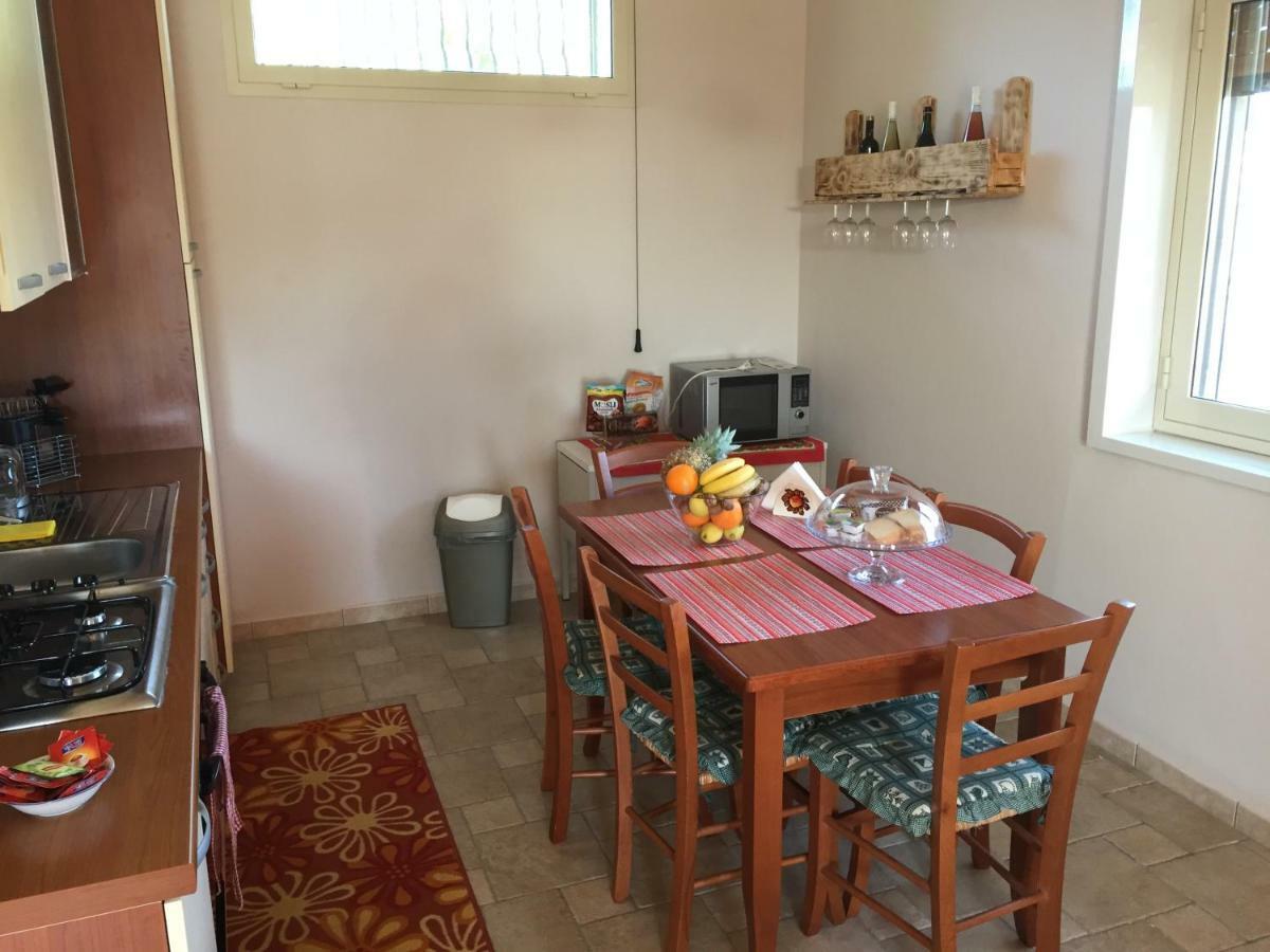 I Colori Degli Agrumi Holiday Home Флоридия Екстериор снимка